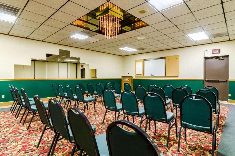 Quality Inn & Suites Salina