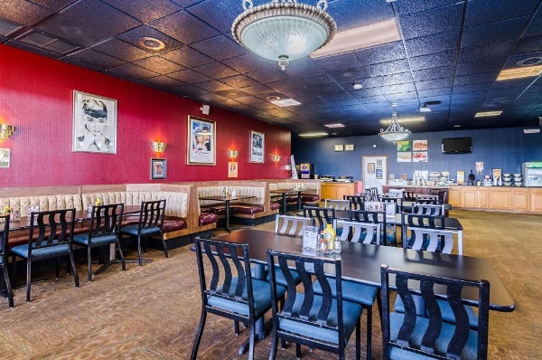 Quality Inn & Suites Salina image 14